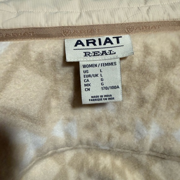 Ariat REAL  Patterned Jacket - Picture 7 of 9